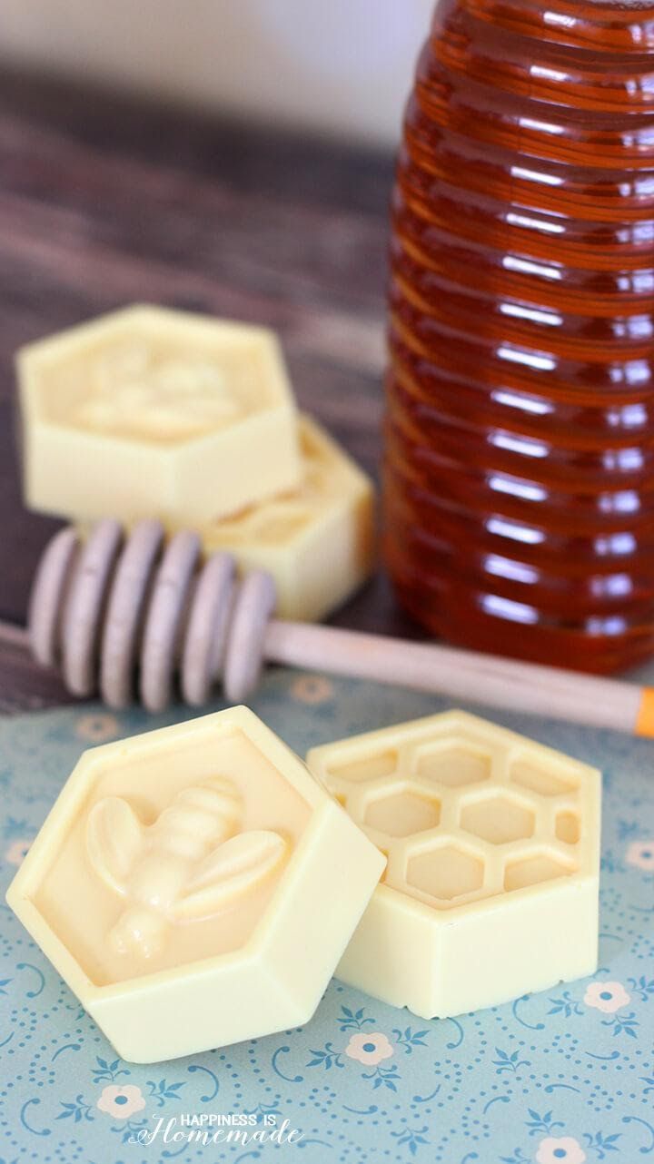 10-minutters gjør-det-selv-melk- og honningsåpe