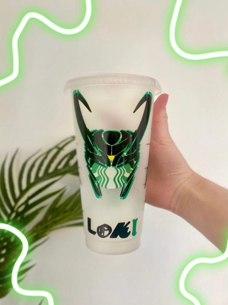 Loki Starbucks šalica