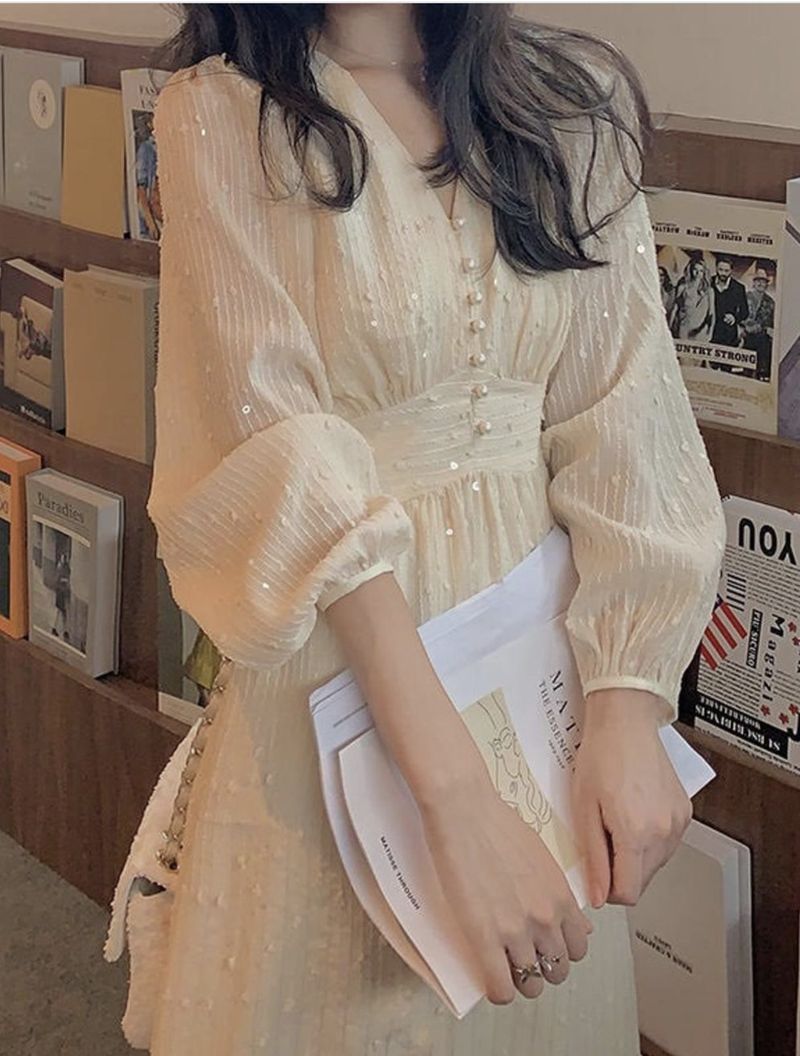 Bijele viktorijanske cottagecore haljine