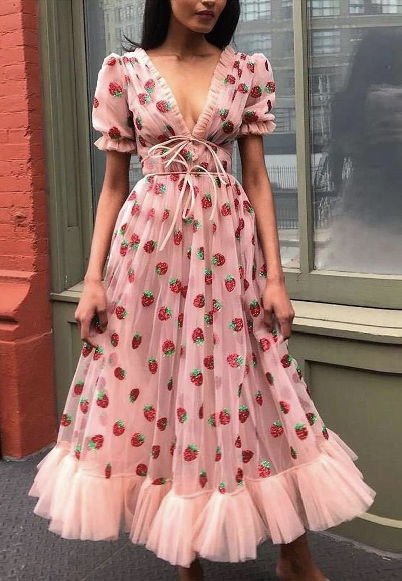 فستان الفراولة - فساتين كوتاجكور الوردي