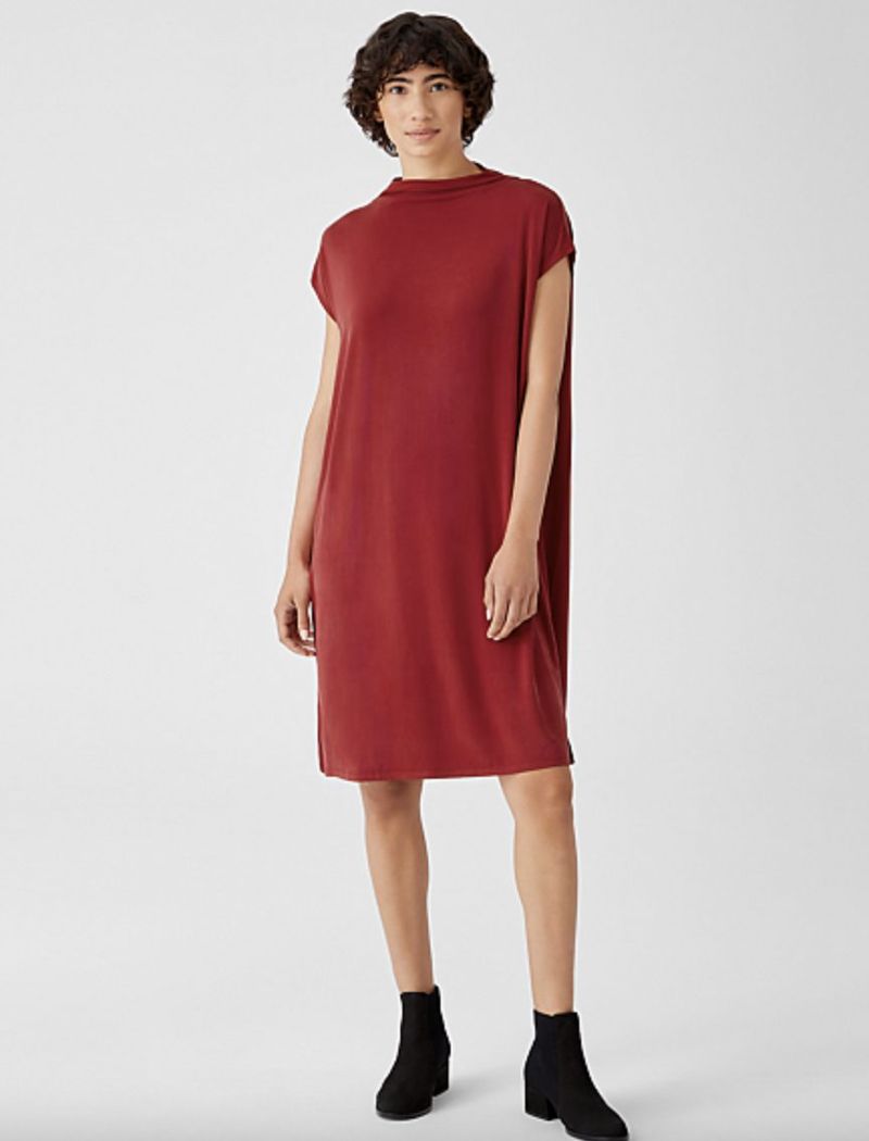 Meilleures marques de vêtements minimalistes abordables : Eileen Fisher