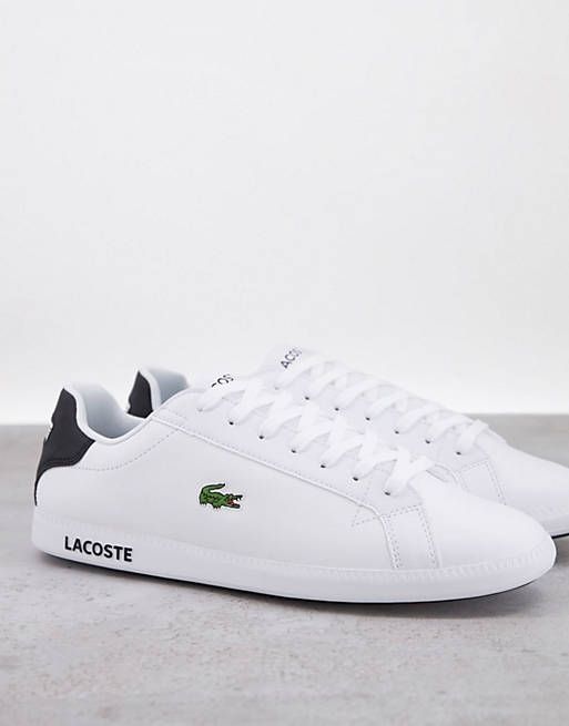 حذاء رياضي أبيض من Lacoste