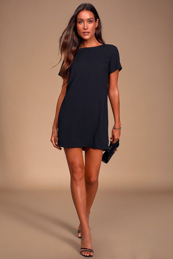 Mini-robe noire simple