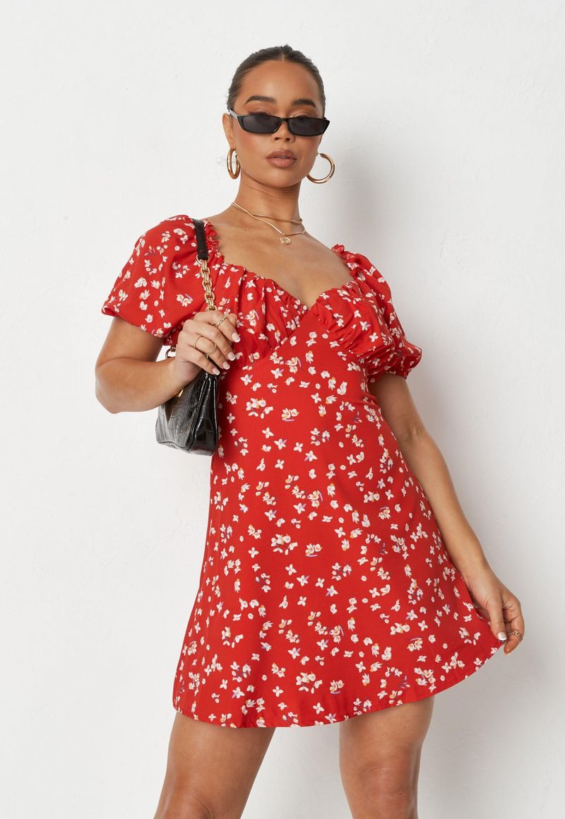 Robe florale babydoll rouge