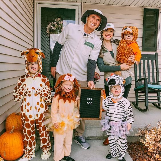 Najbolji obiteljski kostimi za Halloween s bebom - zoološkim vrtom