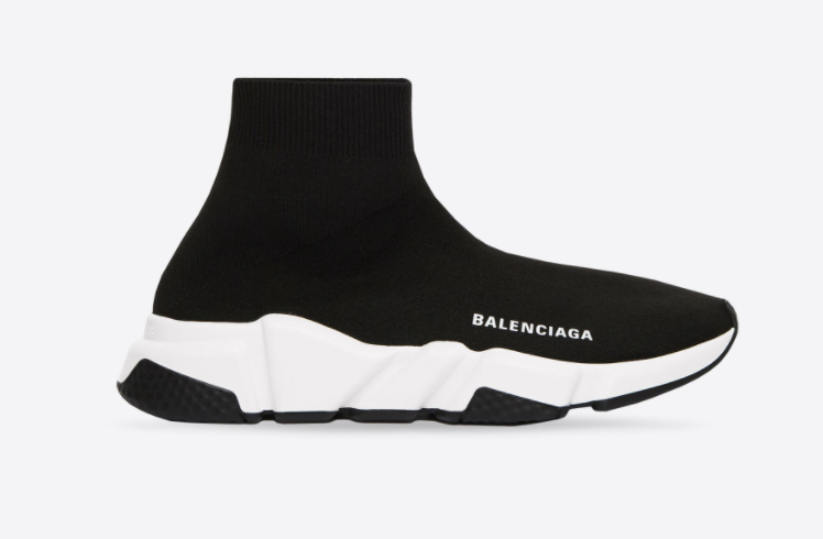 En iyi tasarımcı ayakkabılara yatırım yapmak için siyah Balenciaga Speed ​​Sneakers