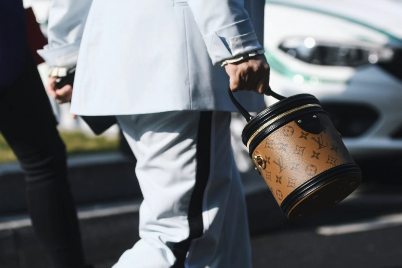 Kako prepoznati ponarejeno torbo Louis Vuitton: vaš popoln vodnik