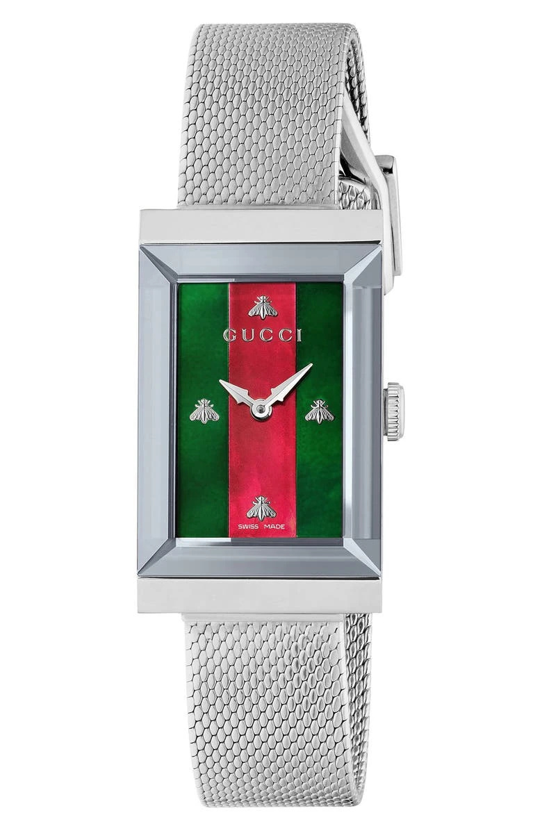   Срібний, червоний і зелений годинник Gucci G-Frame Mesh Strap, 21 мм x 34 мм