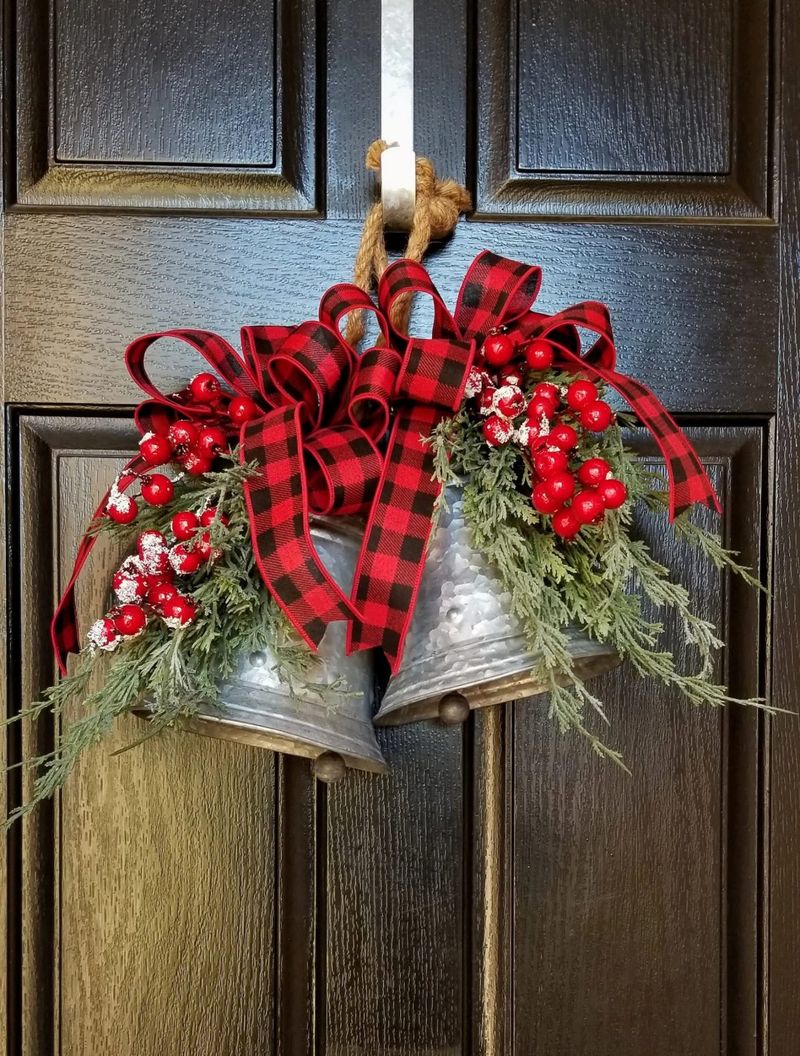 Сільський будинок Різдвяні дзвіночки для вхідних дверей