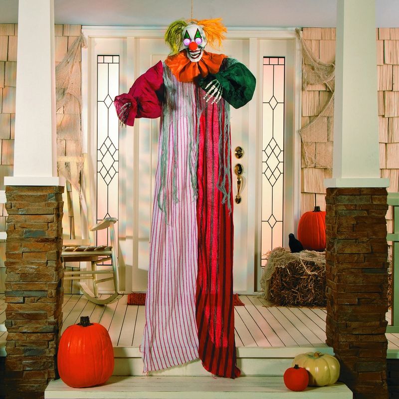 Veliki viseći klaun za najbolje ukrase za Noć vještica na otvorenom