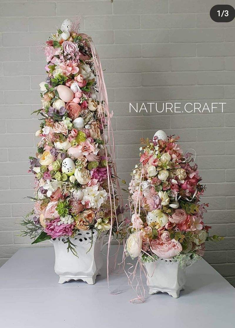 Красиві ідеї топіару великоднього дерева з квітами