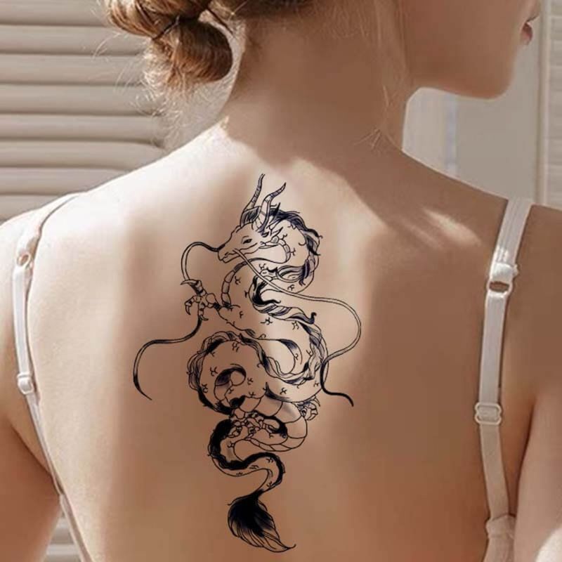 Tetovaža zmajevega hrbta za ženske