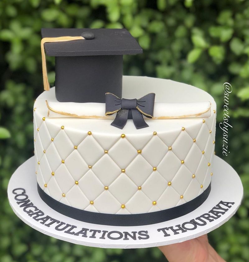 Basit mezun pastası