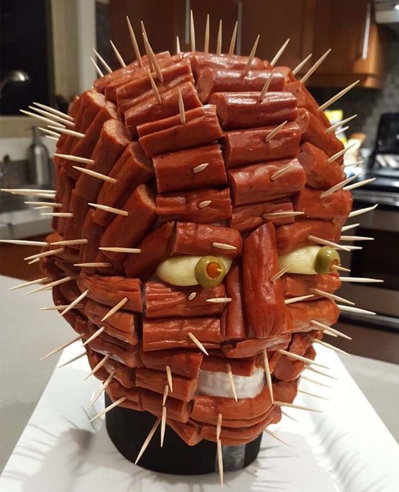 Zastrašujuće ideje za hranu za Halloween za djecu: Pepperoni Pinhead