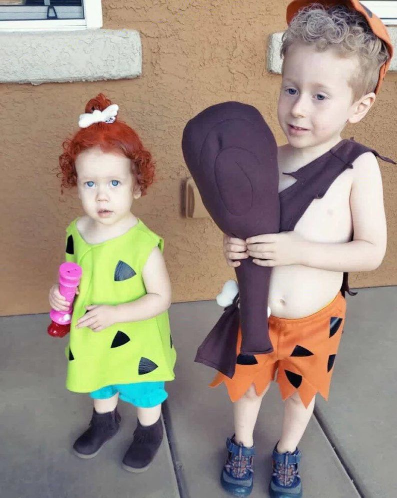 Simpatičan kostim za Halloween brata Flintstones