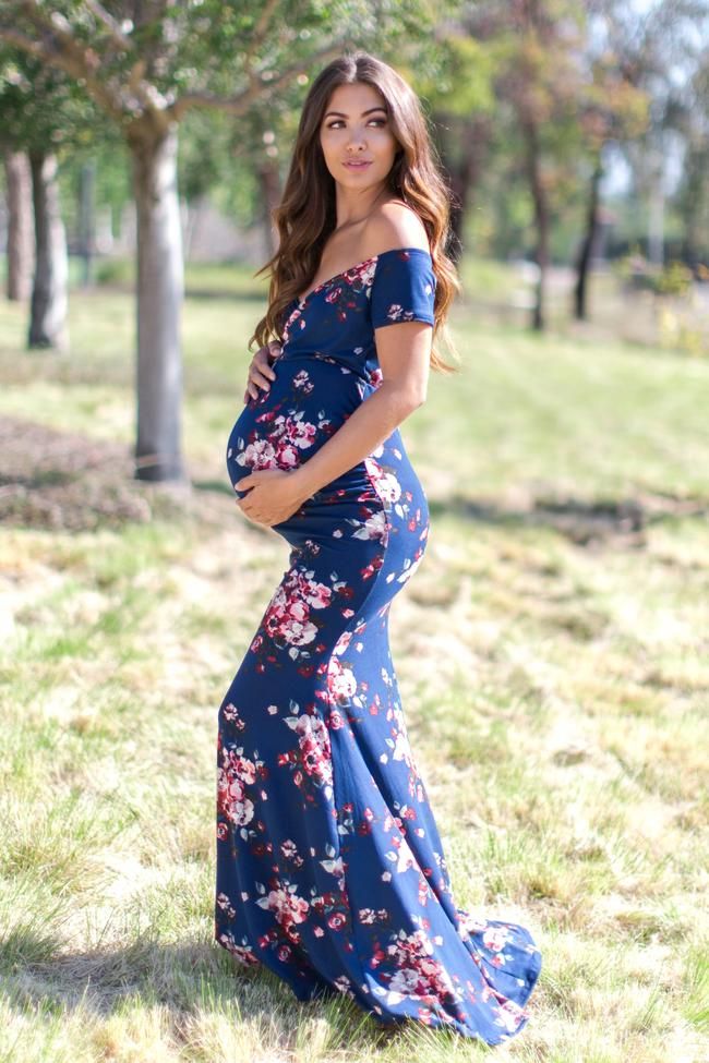 Tamnoplava cvjetna haljina za trudnice