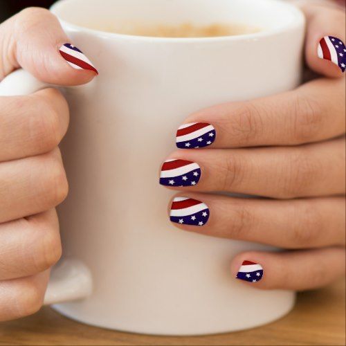 Slatki kratki nokti američke zastave