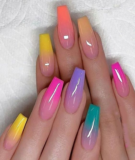 Барвисті Ombre Nails Coffin, Rainbow Ombre Nails