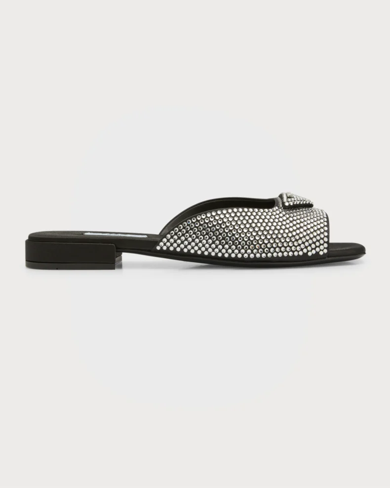   Siyah ve gümüş Prada Crystal Slip-On Sandalet