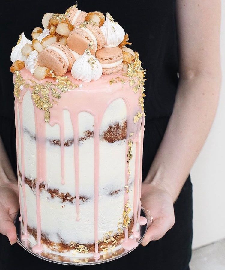 Красиві та унікальні ідеї торта на день народження: Рожевий крапельний торт