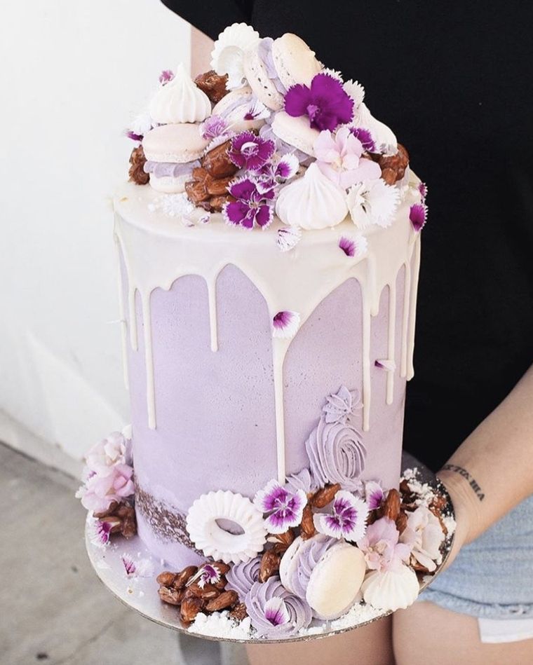 Ідеї ​​фіолетового унікального торта на день народження: Гарний перський любовний торт