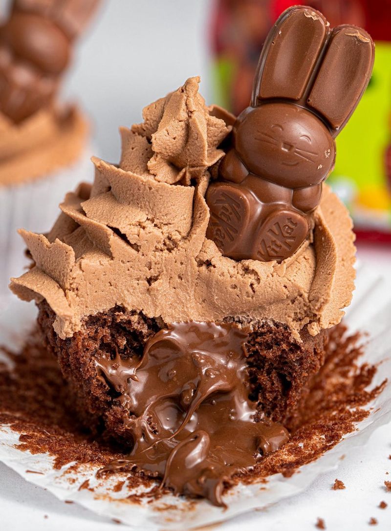 Csokoládé gluténmentes húsvéti KitKat nyuszi cupcakes